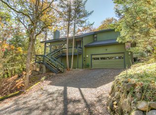 187 Timberlake Dr, Ashland, OR 97520