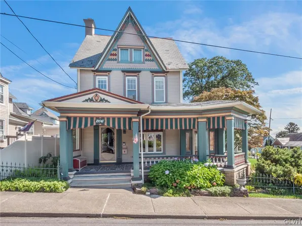 206 N Schanck Ave, Pen Argyl, PA 18072
