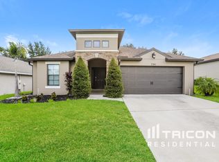 724 Arbor Pointe Ave, Minneola, FL 34715