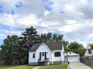 506 W Center St, Linwood, MI 48634