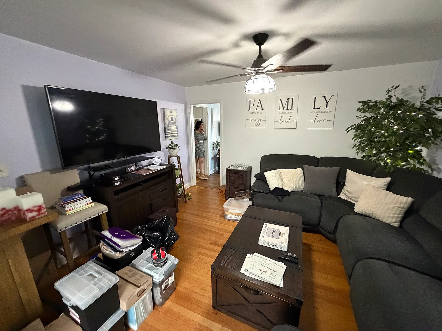 2 bed, 1000 sqft, $3,200 — Photo 3