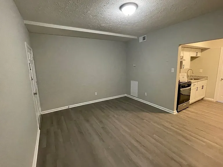 208 Lakeshore Dr #19 — Photo 12