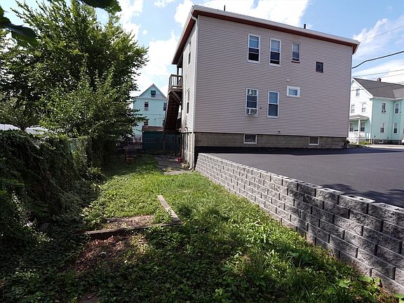 3rd image of 13 Belgrade St