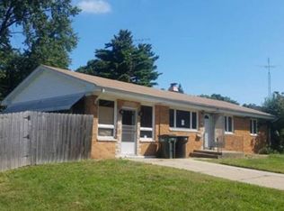 3705 Saint Johns Way, South Bend, IN 46628