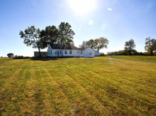 4311 SE 2nd St, Topeka, KS 66607