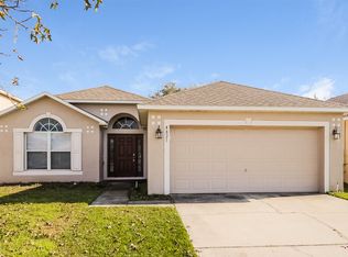 4821 Petal Pawpaw Ln, Saint Cloud, FL 34772