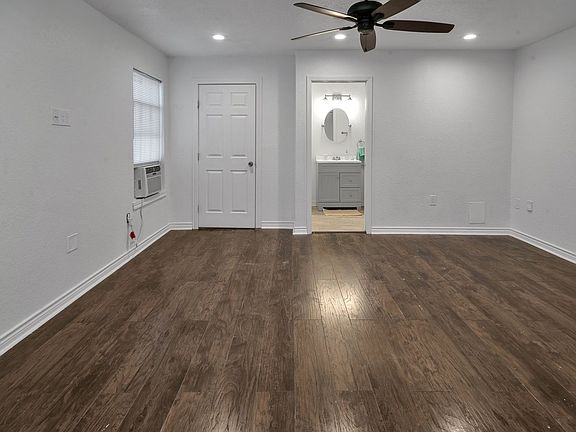 3rd image of 162 McDougal Ave