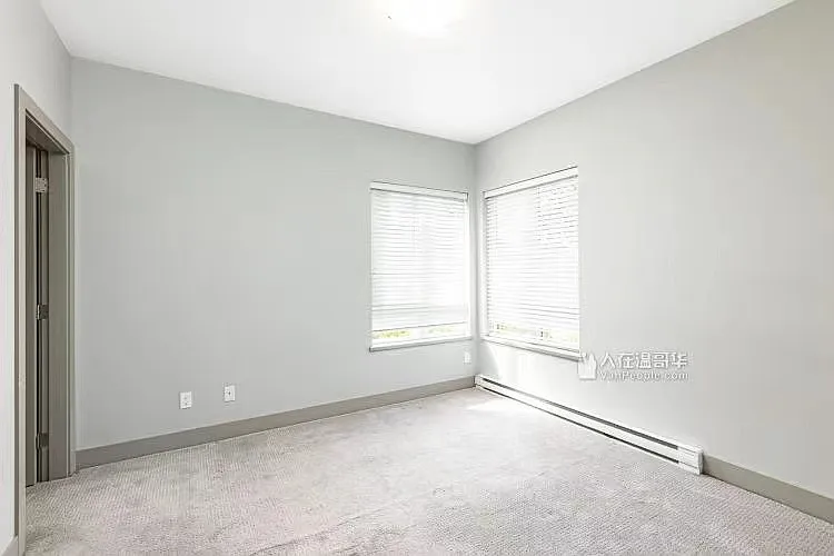 2 bed, 800 sqft, $2,800 — Photo 3