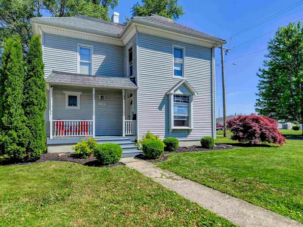120 S Walnut St, Assumption, IL 62510