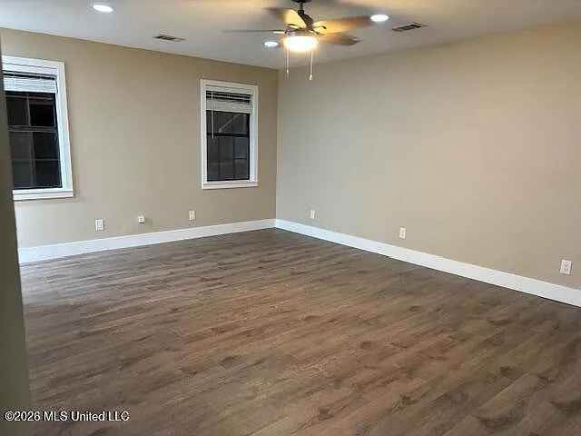 4096 Desoto Rd — Photo 18