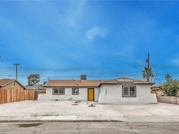 5203 Reeder Cir, Paradise Town, NV 89119