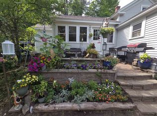 15 Canterbury Rd, Chichester, NH 03258