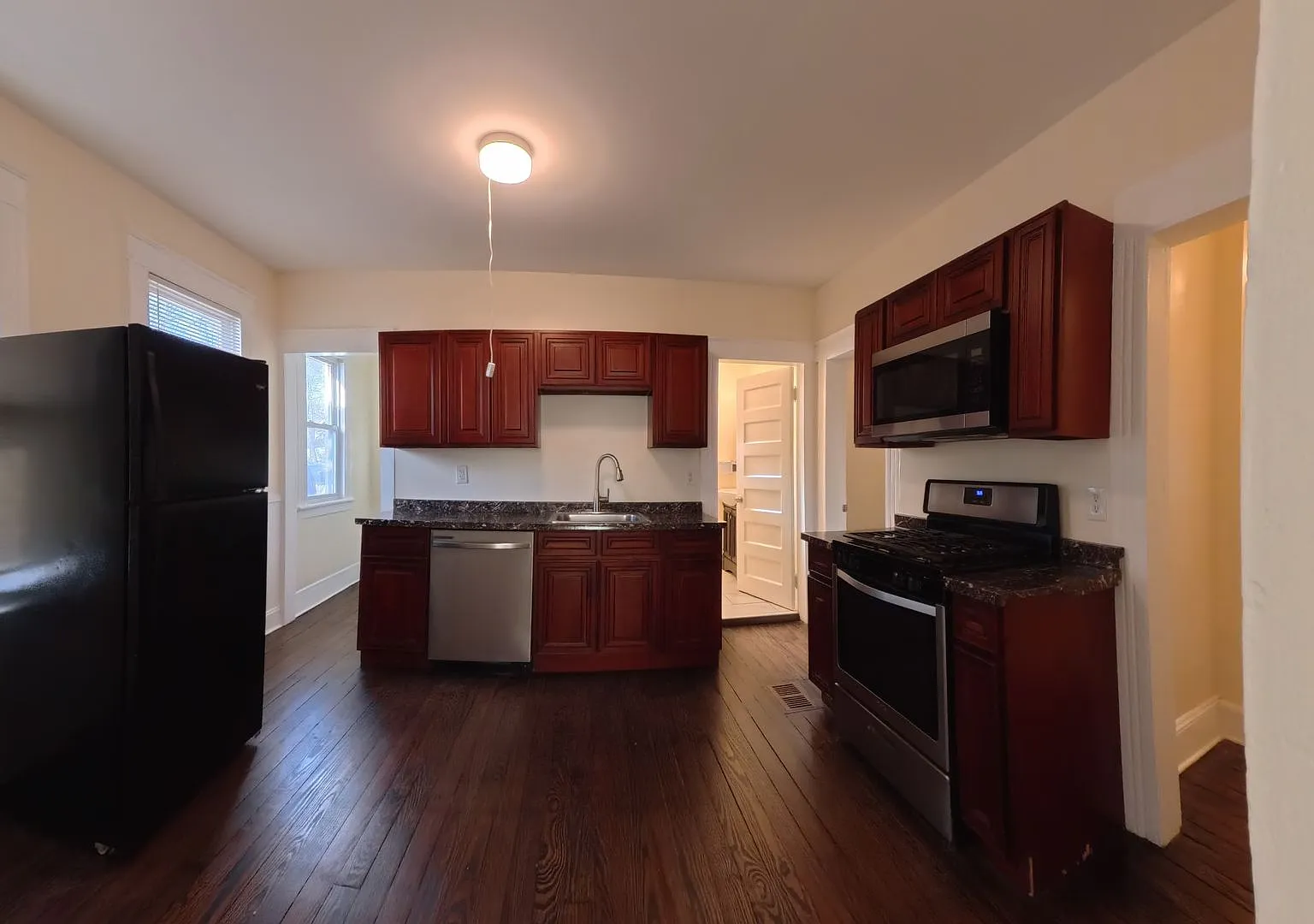 65 Fox St, Unit 1, Bridgeport, CT 06605 — Photo 2