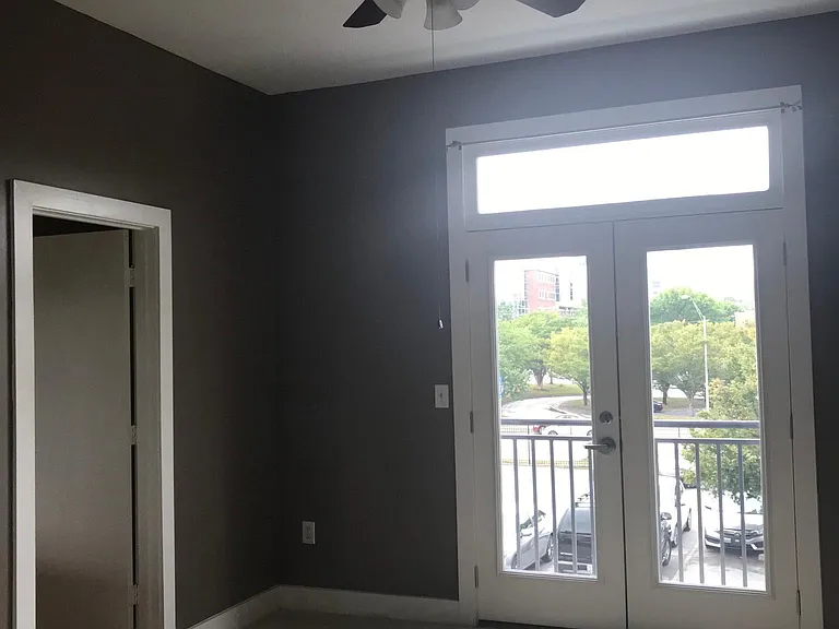 502 Pryor St SW — Photo 2