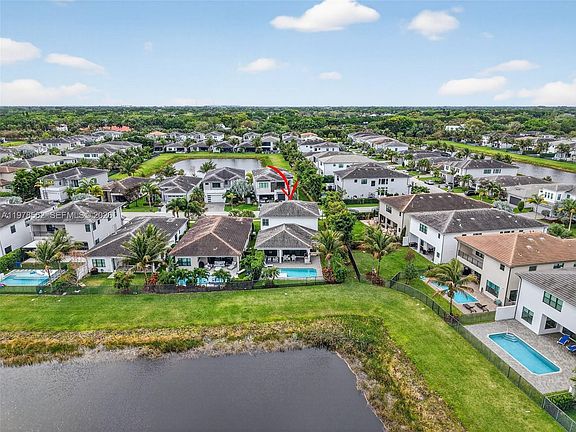 2nd image of 8629 Tower Bridge Ct