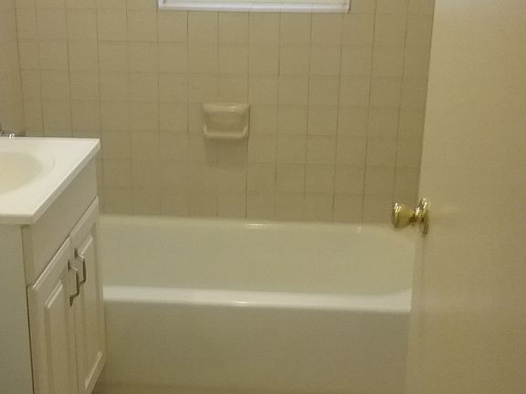 2nd image of 649 N Lavergne Ave #2