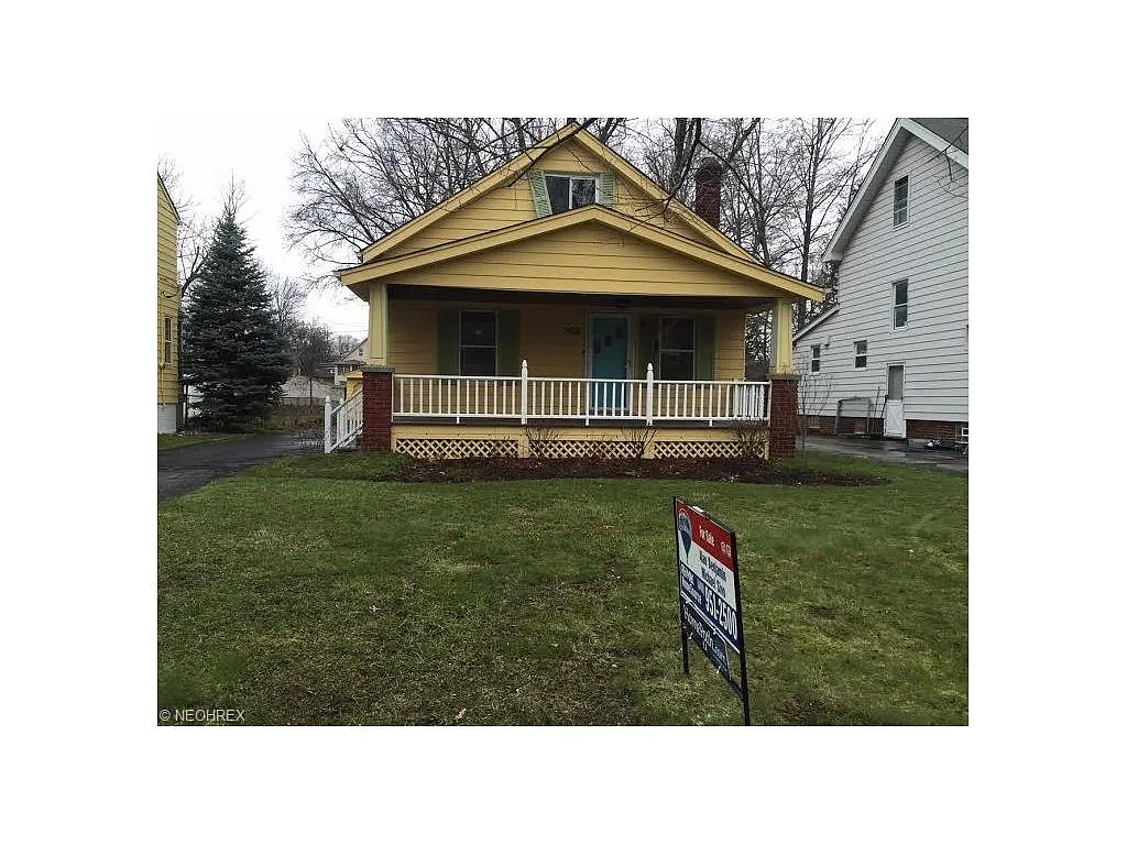 868 Englewood Rd photo 1