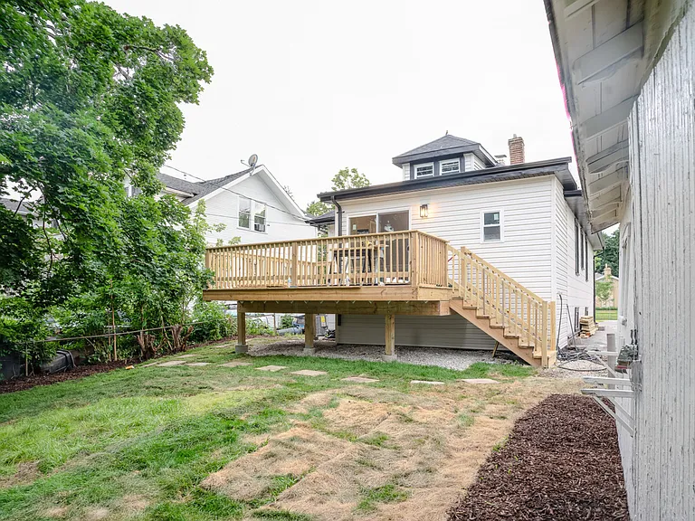 523 S Monterey Ave — Photo 29