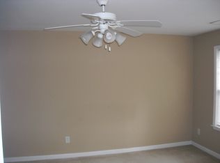 215 River Green Ave, Canton, GA