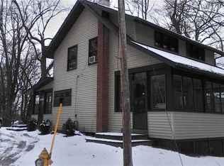 11699 E 1st St, Conneaut Lake, PA 16316