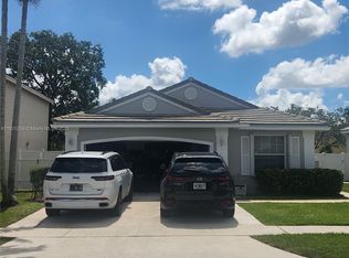 Silver Lakes At Pembroke, Hollywood, FL 33029