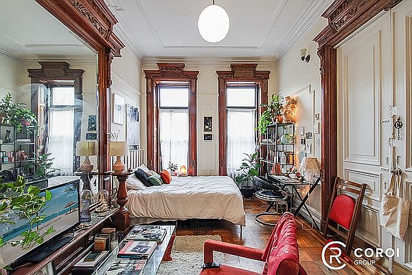 1st image of 261 Jefferson Ave APT 3