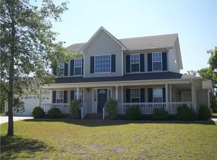 520 Quailwood Ct, Cape Carteret, NC 28584