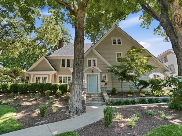 1340 Observatory Dr, Cincinnati, OH 45208