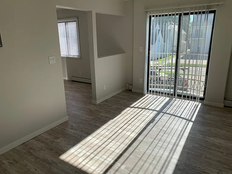 525 S Johnson St #3 — Photo 3