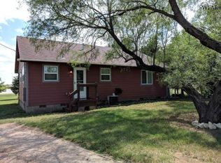 312 Short St, Henrietta, TX 76365