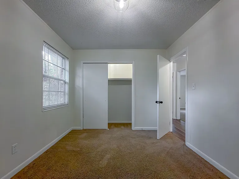 307 Sweetbriar Dr — Photo 17