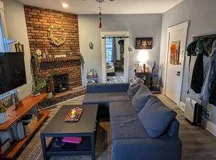 615 Greenfield Ave #2F, Pittsburgh, PA 15207