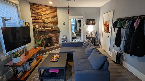 615 Greenfield Ave #2F Photo 1
