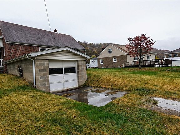 3rd image of 329 Central Ave