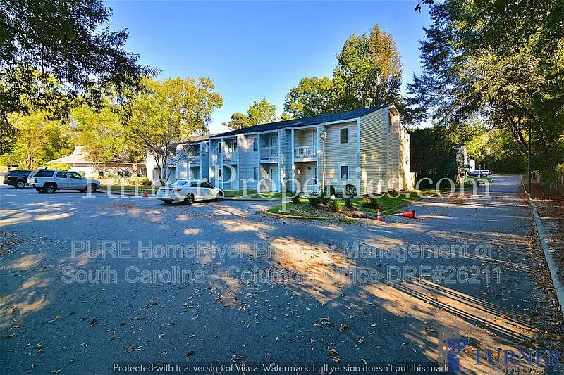 2 bed, 1.5 bath, 1196 sqft, $1,035 — Photo 3