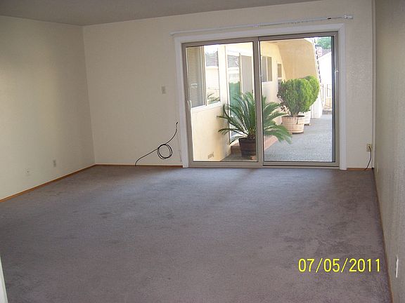 5th image of 133 Kirk Ave APT 2