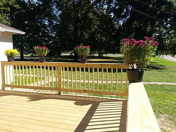 Another view of Deck