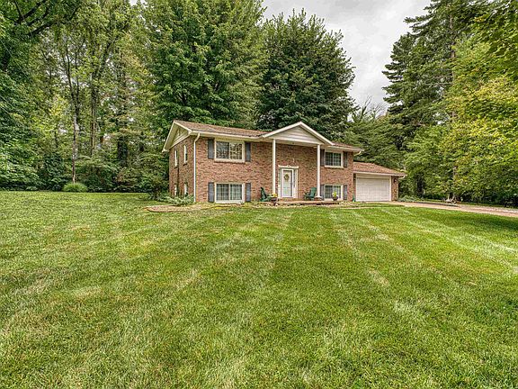 4th image of 8177 Angel Dr