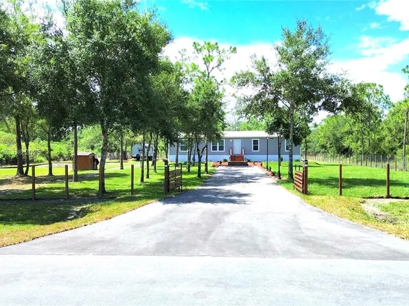 230 Hunting Club Ave, Clewiston, FL 33440