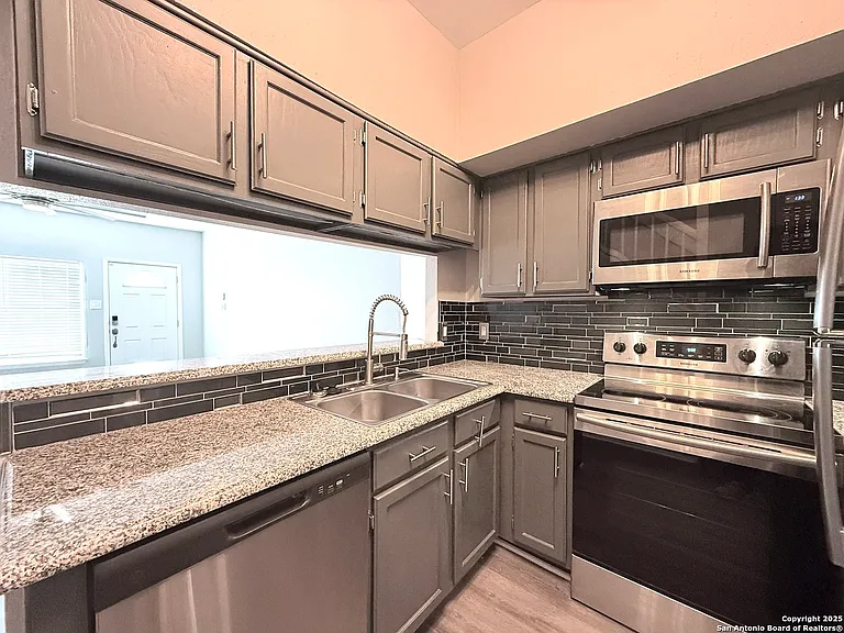 1807 Budding Blvd #1807 — Photo 14