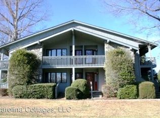 607 Hebron Rd APT 3, Hendersonville, NC 28739