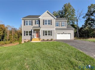 12613 Poplar Village Pl, Chester, VA 23831