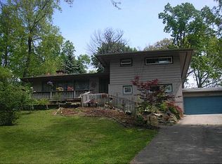 1602 E Mile Rd, Springfield, OH 45503