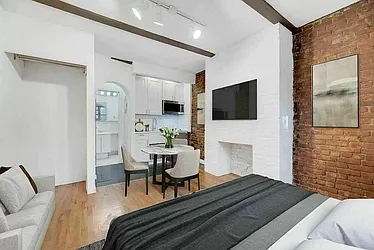 Rented by REAL New York