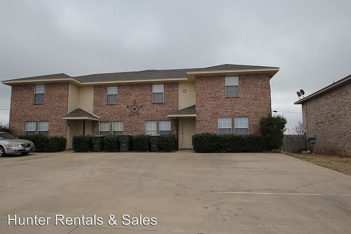 1st image of 5910 Greengate Dr APT B