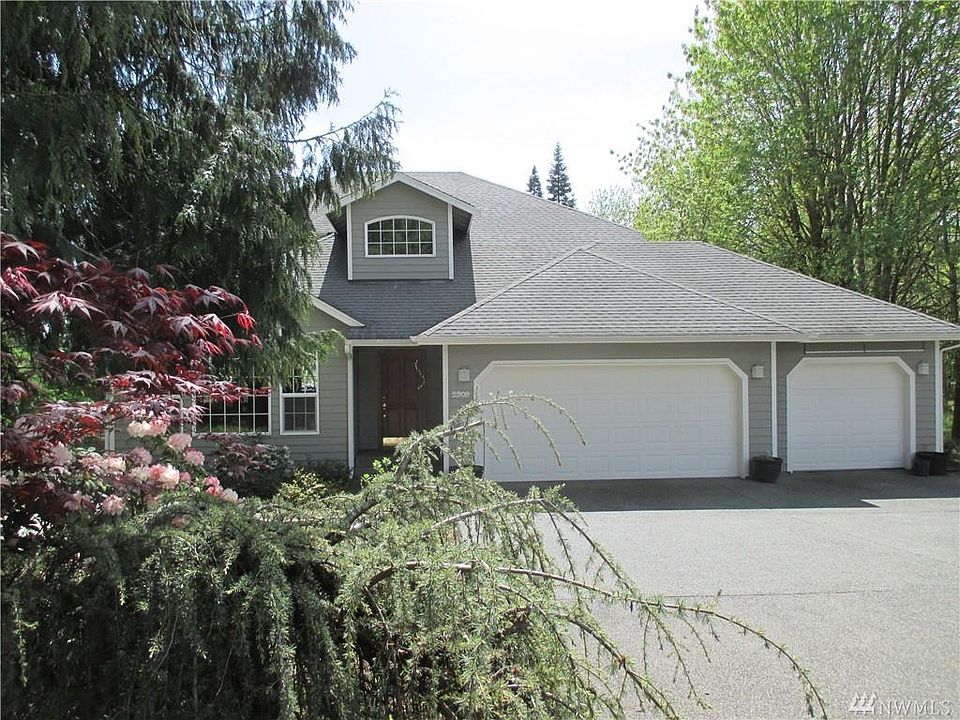 1st image of 2909 Sienna Dr SE