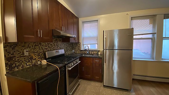 1st image of 353 Grand St #3