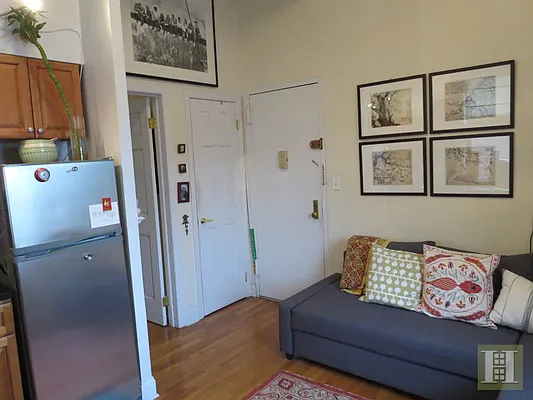 Rented by Halstead Real Estate | media 34