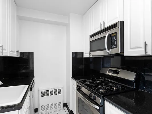 Rented by GoodRock Realty | media 17