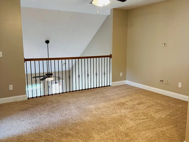 1426 Serenity Creek Dr #MAIN — Photo 10